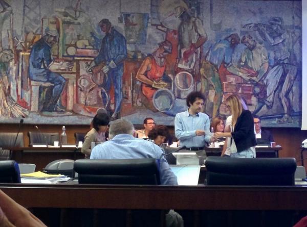I tre pi&#xF9; giovani del cc (Tiraboschi, Iodice e Chiodi) procedono allo spoglio della prima commissione #opendalmine http://t.co/EVajz6oAwZ
